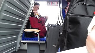 Petite bimbo skače u autobus i jebe dlakave brazilke se - 2022-03-20 03:06:42